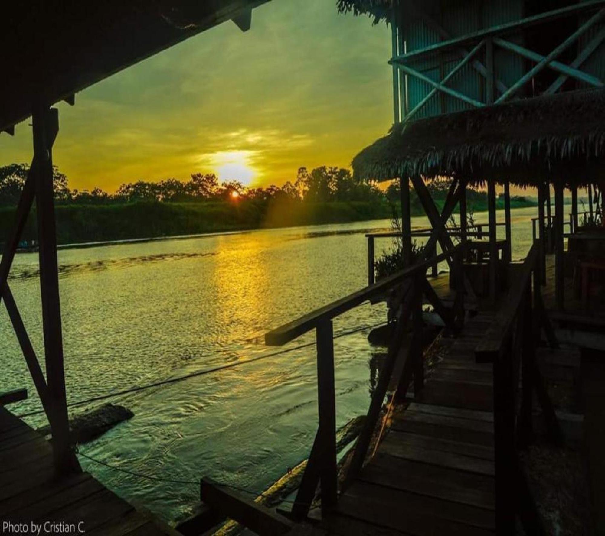 Cabana Flotante Kurupira Leticia Exterior photo